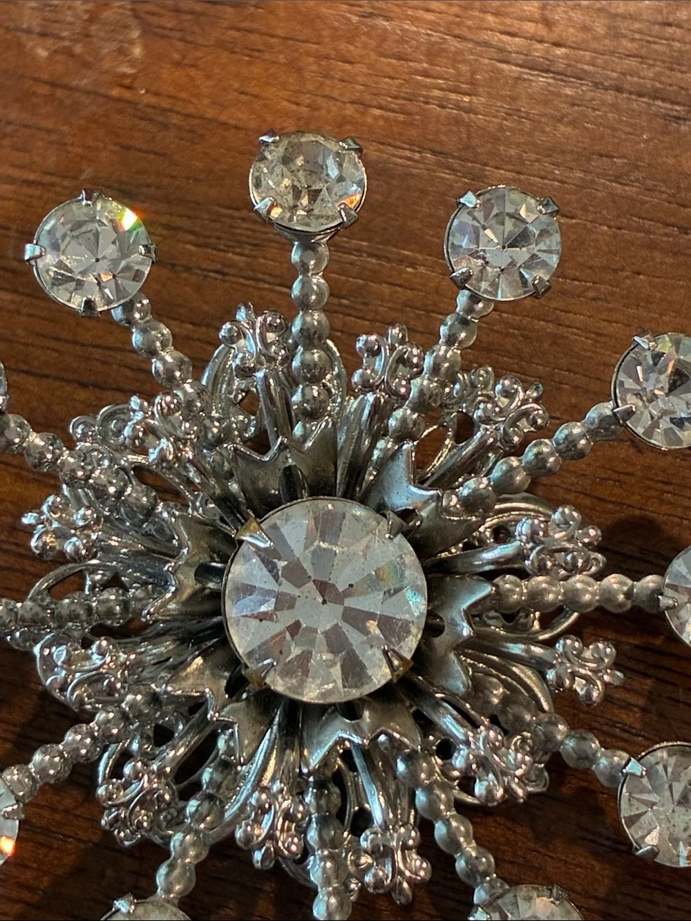 Silver Rhinestone Snowburst Brooch - Picture 4 of 4